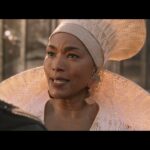Crowning of a New King Black Panther 2018 1776997379_maxresdefault.jpg